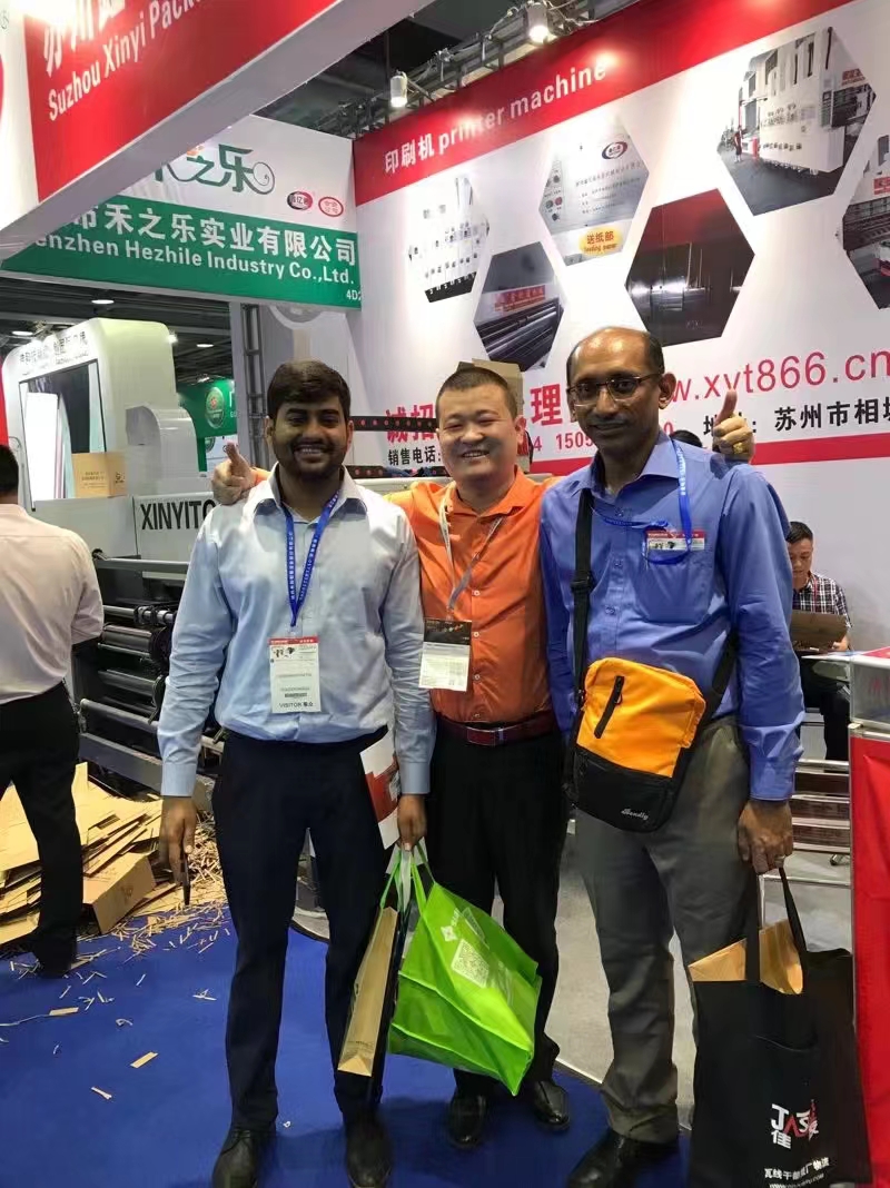 չ��(hu��)չ�d